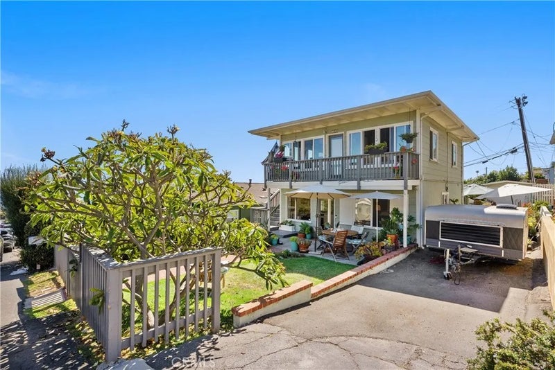 272 Beverly