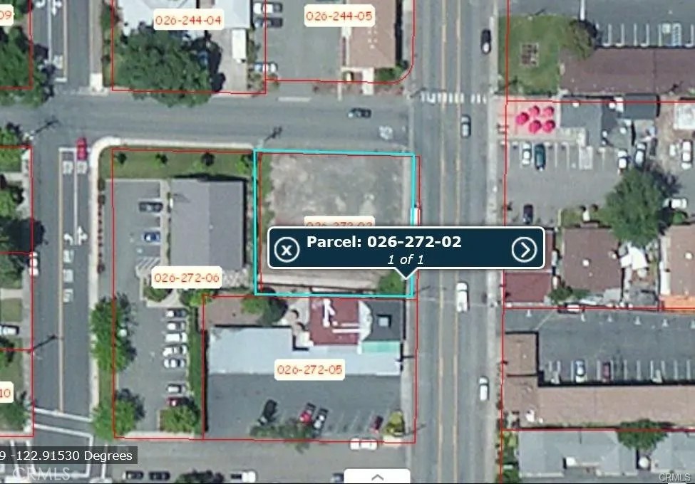 1095 N Main
