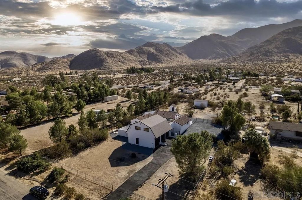 Photo of 7452 Kickin Horse Trail, Julian, CA 92036 (MLS # 260008161)