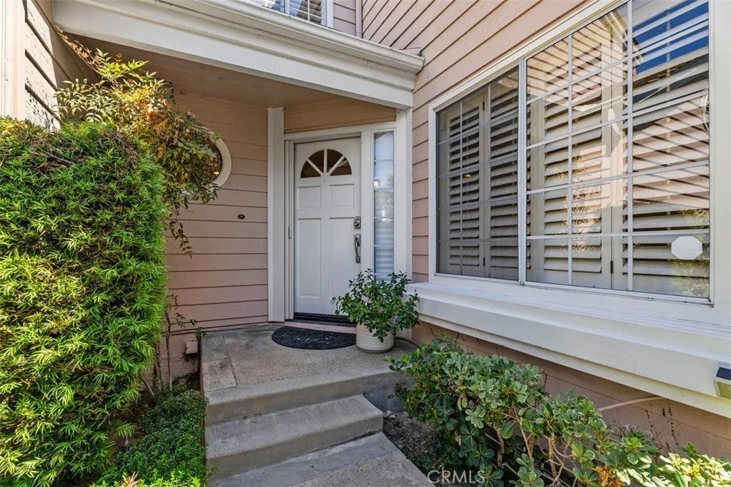 Photo of 6 Seadrift #81, Irvine, CA 92604 (MLS # OC26185218)