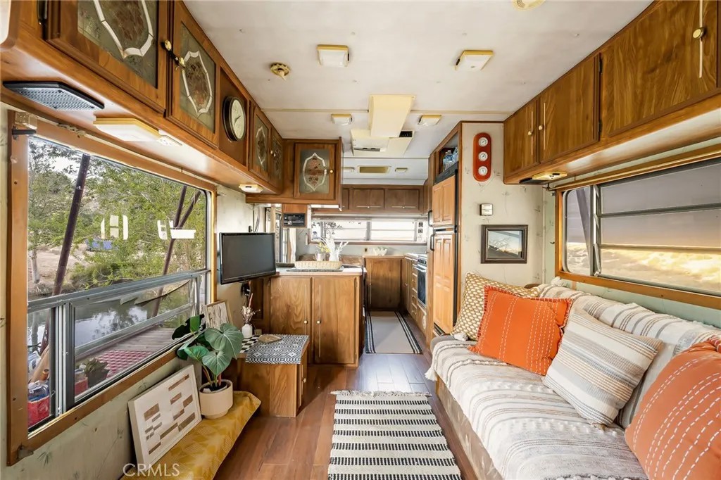 50285 Burns Canyon