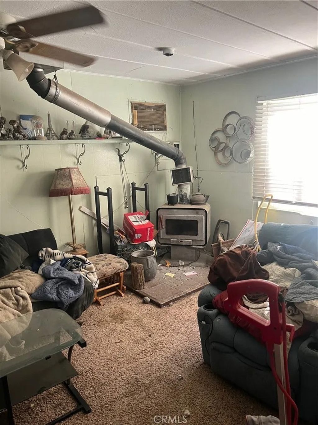 Photo of 25600 Horseshoe Ln, Tehachapi, CA 93561 (MLS # SR26011853)