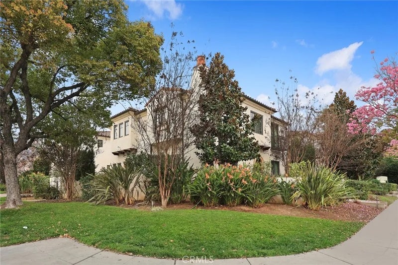1088 Sunset Boulevard A