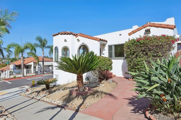 2602 UPAS ST, SAN DIEGO, CA 92104 - Image d75444d31d9c9e54c8de9e7a55ee8e05/440376966