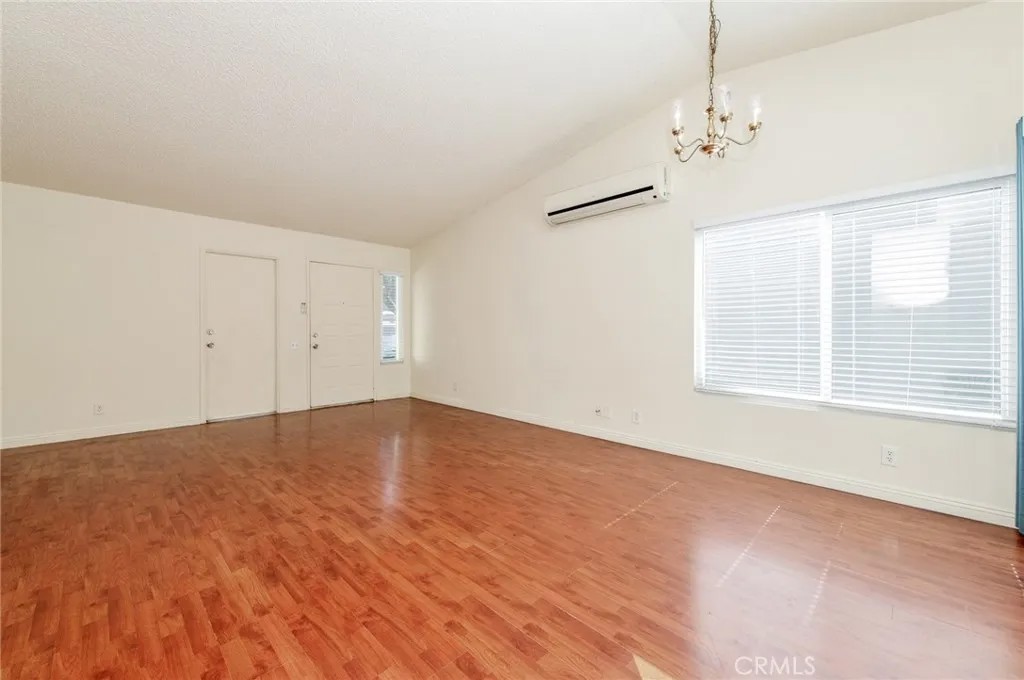 16268 Barbee