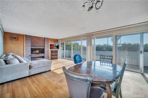 Photo of 649 Gould Terrace, Hermosa Beach, CA 90254 (MLS # SB25278744)