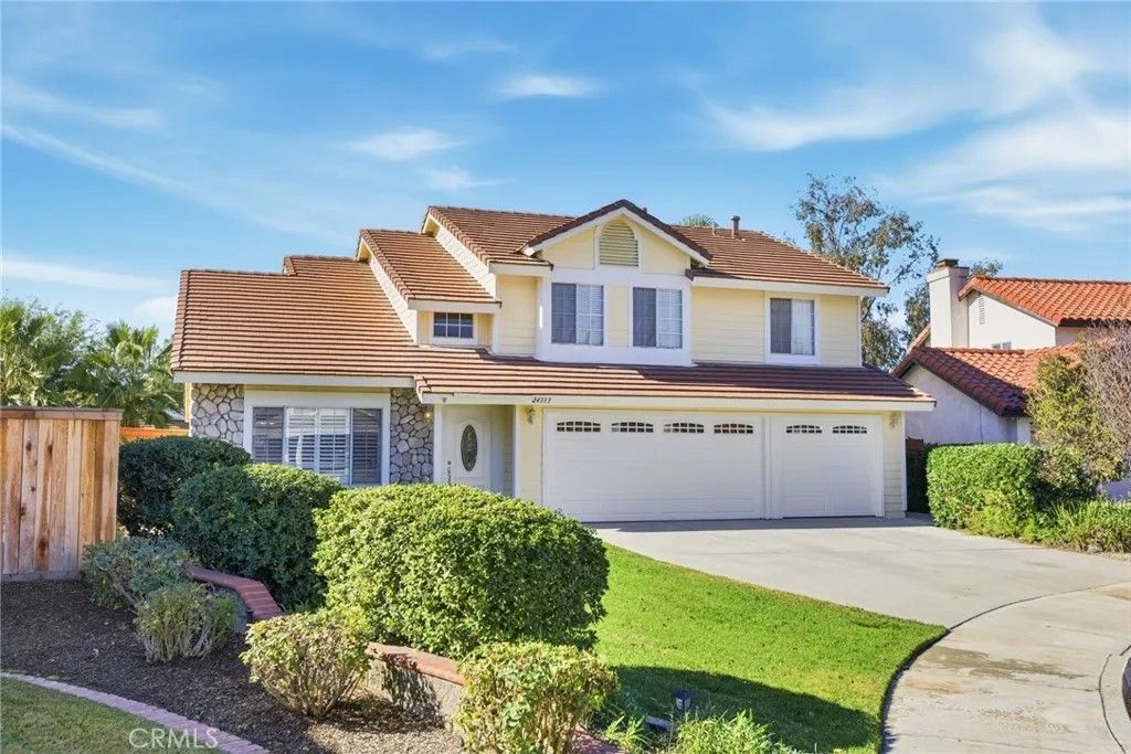 Photo of 24333 Rimcrest Ln, Moreno Valley, CA 92557 (MLS # IV26011497)