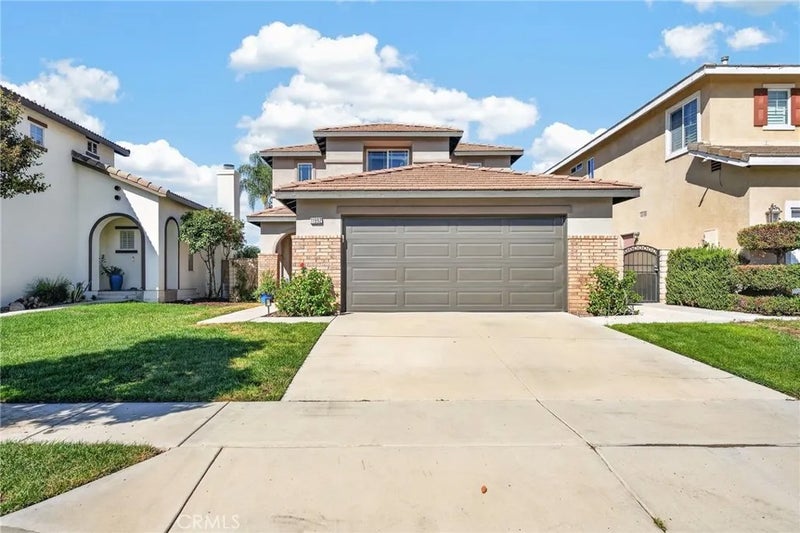 11992 Greenbluff