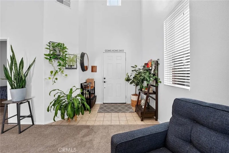 11992 Greenbluff