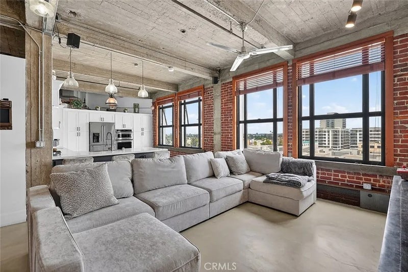 100 W 5th Street 7E
