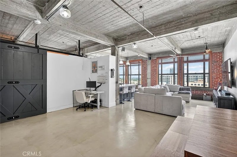 100 W 5th Street 7E