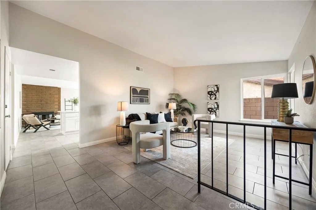 Photo of 423 Montezuma Street, Ontario, CA 91762 (MLS # SW25271423)