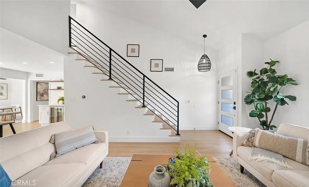 20191 Brightwood Court 25