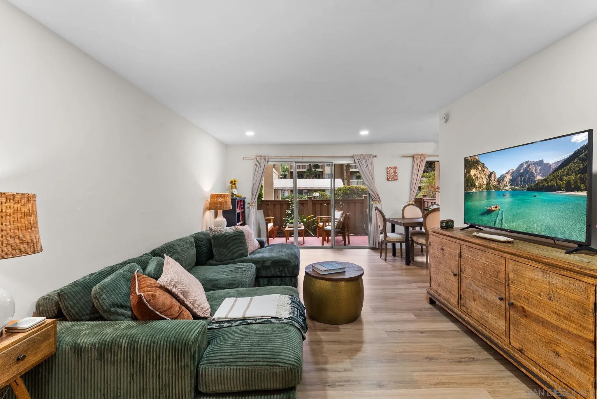 1885 Diamond St 133