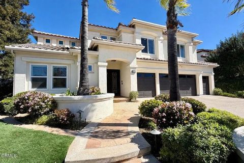 Photo of 190 Golden Glen Drive, Simi Valley, CA 93065 (MLS # P1-26170)