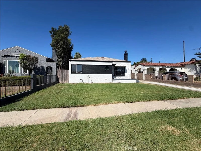 9471 La Salle Avenue