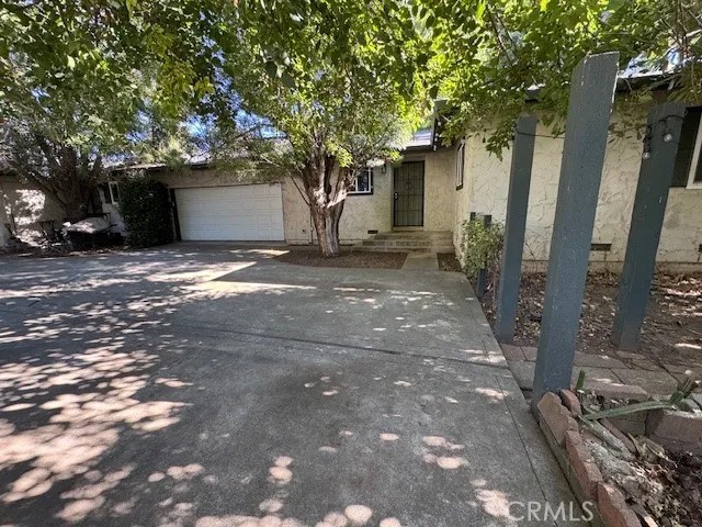 1022 Linden