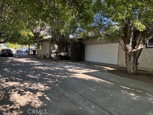 1022 Linden