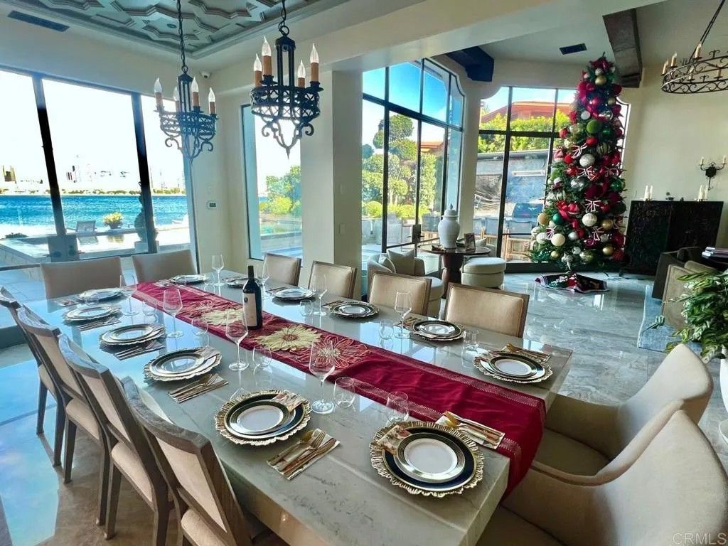 Photo of 701 1st ST Street, Coronado, CA 92118 (MLS # PTP2600327)