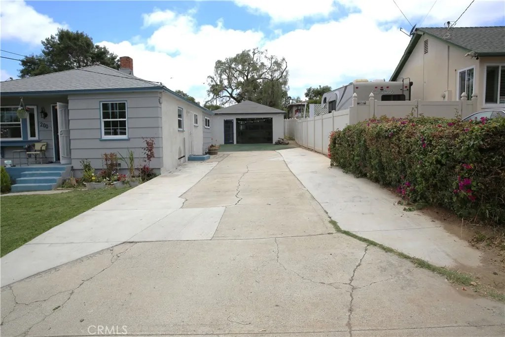 200 Plymouth Drive