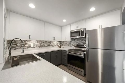 Photo of 475 N Midway Drive #117, Escondido, CA 92027 (MLS # PTP2602566)