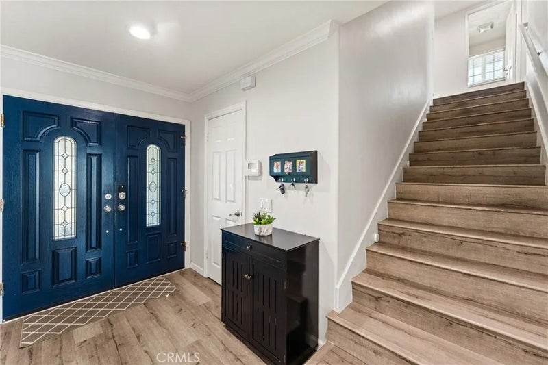 538 E Riverview