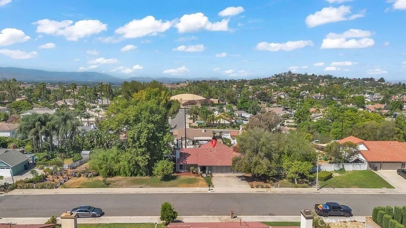 6319 Westview