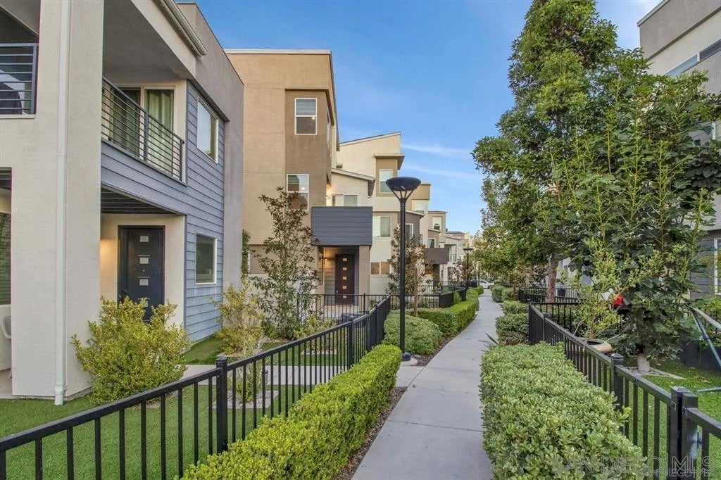 Photo of 1808 Lynx Ter, Chula Vista, CA 91915 (MLS # 260021840)