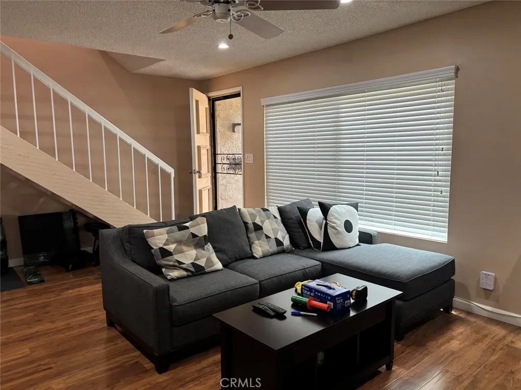 1166 N Barston