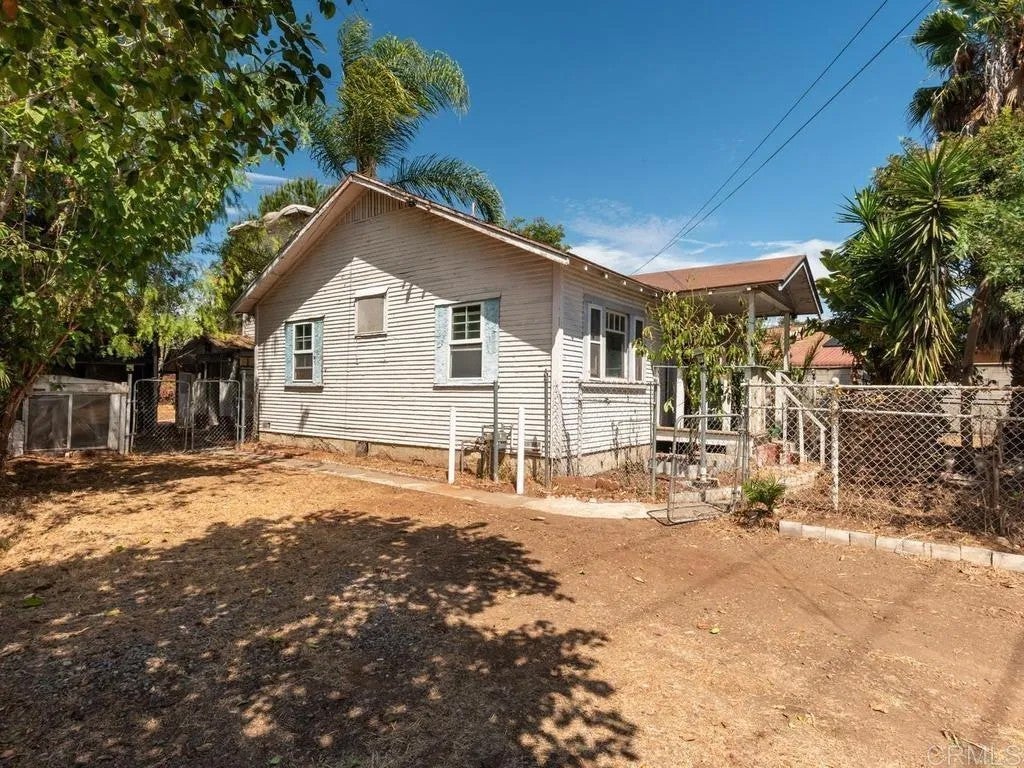 Photo of 438 Richland Road, San Marcos, CA 92069 (MLS # NDP2608476)