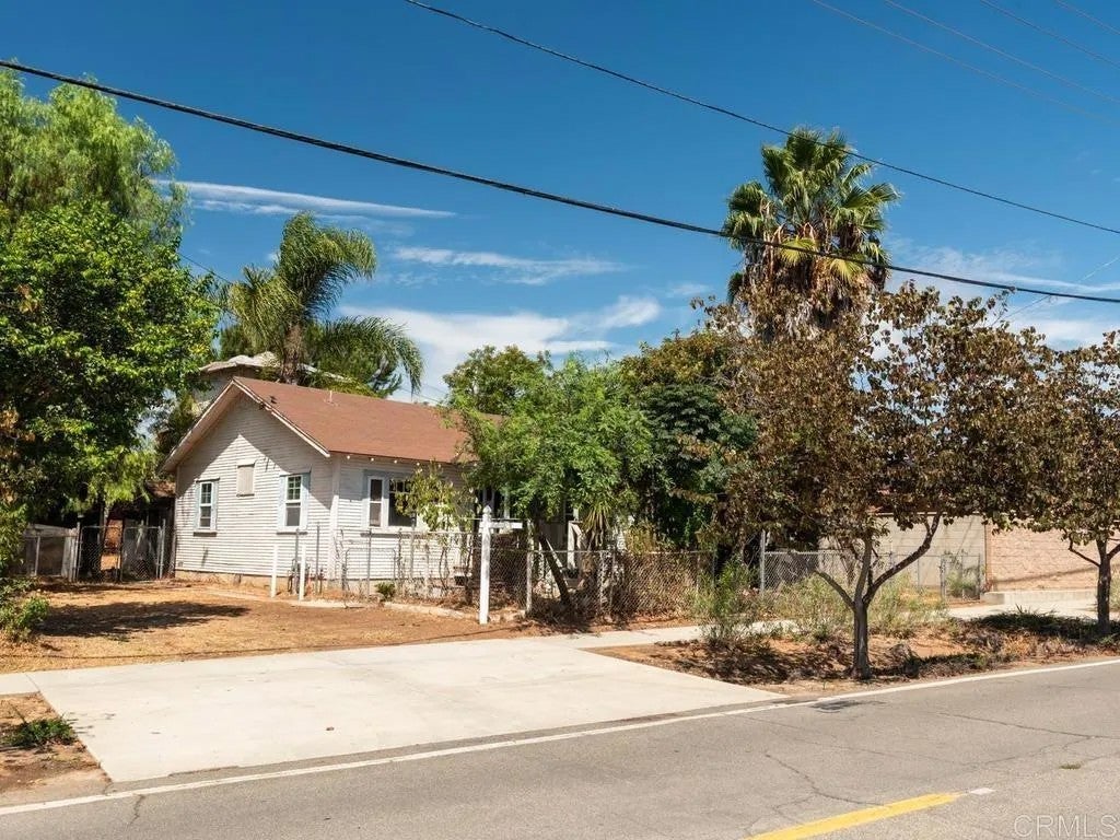 Photo of 438 Richland Road, San Marcos, CA 92069 (MLS # NDP2608476)