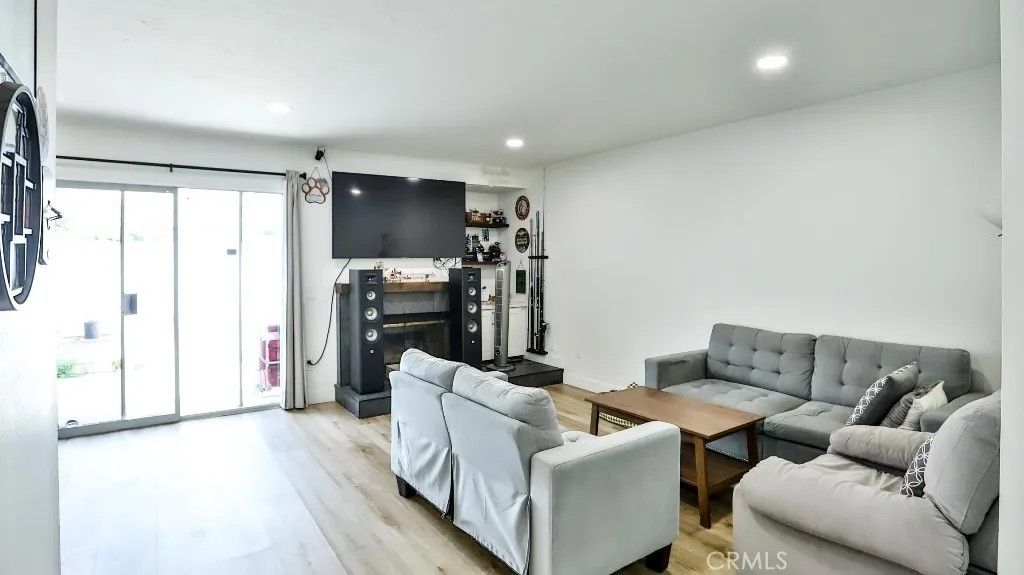 Photo of 1078 Border Avenue, Corona, CA 92882 (MLS # OC25279276)