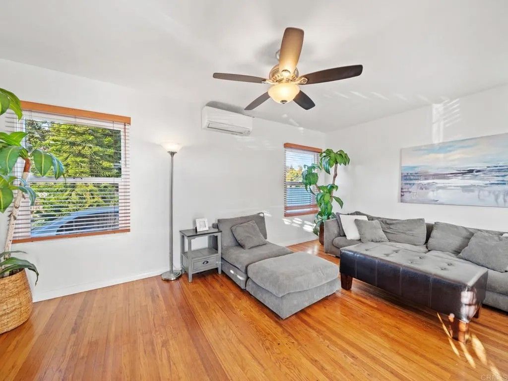 Photo of 367 Hedge Way, Chula Vista, CA 91910 (MLS # PTP2600162)