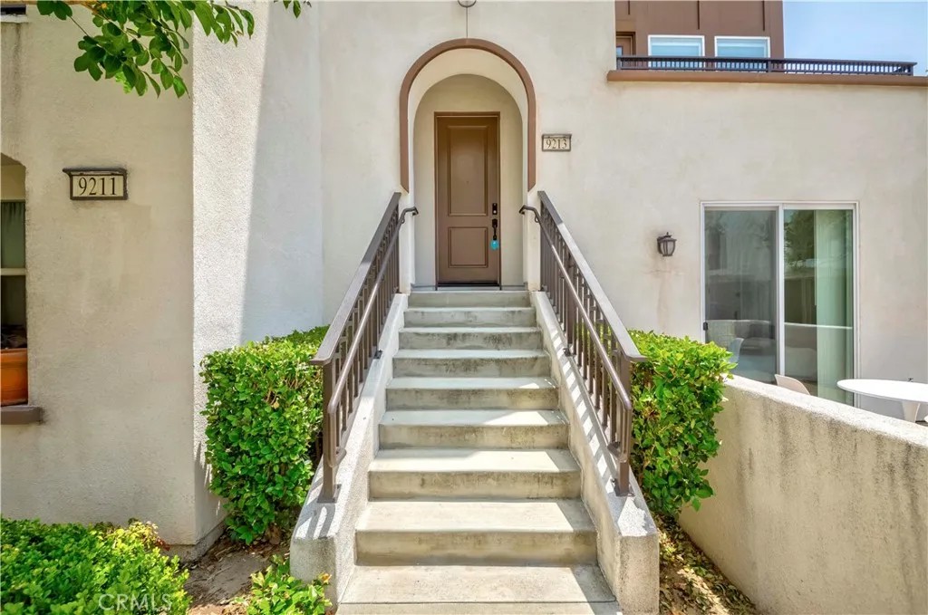 9213 Sunshine Place