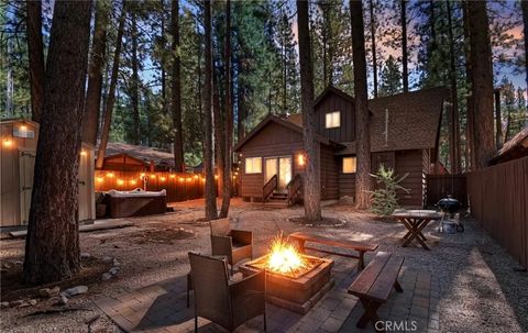 Photo of 42676 La Placida Ave, Big Bear Lake, CA 92315 (MLS # IG26015661)