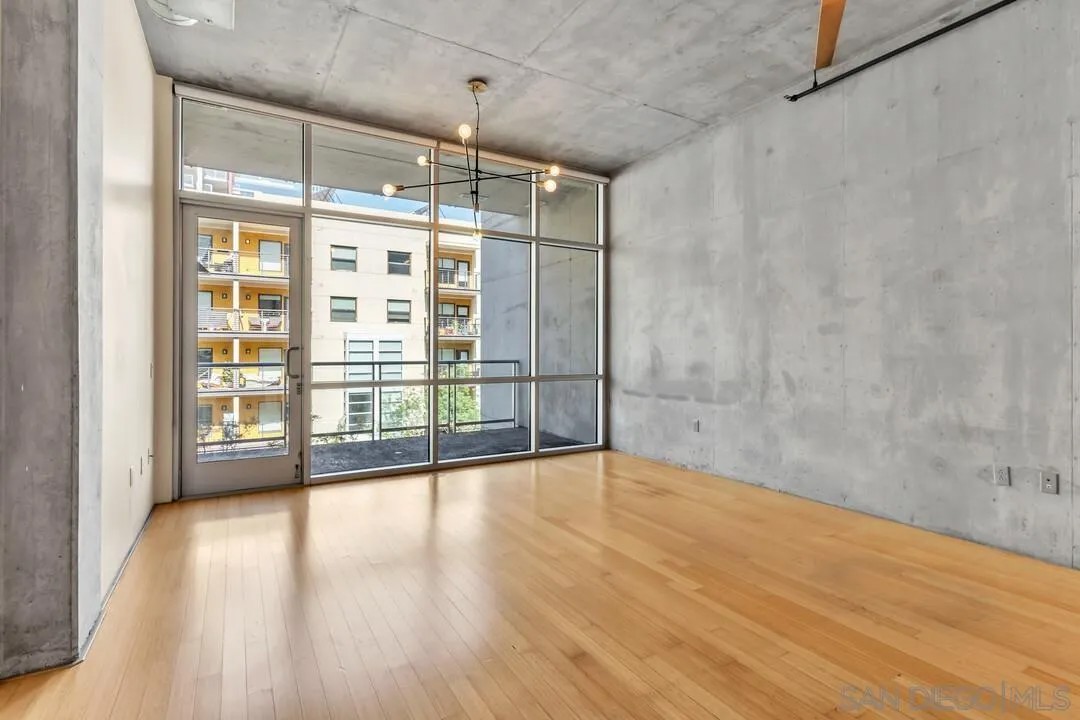 1025 Island Ave 407