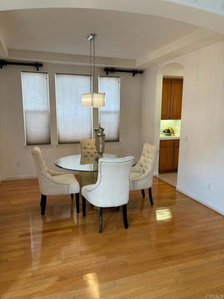 2721 Point Ct