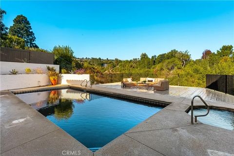 Tiny photo for 26633 Academy Dr, Palos Verdes Peninsula, CA 90274 (MLS # WS25247089)