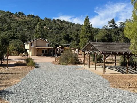 5049 CA-78 Santa Ysabel CA 92070