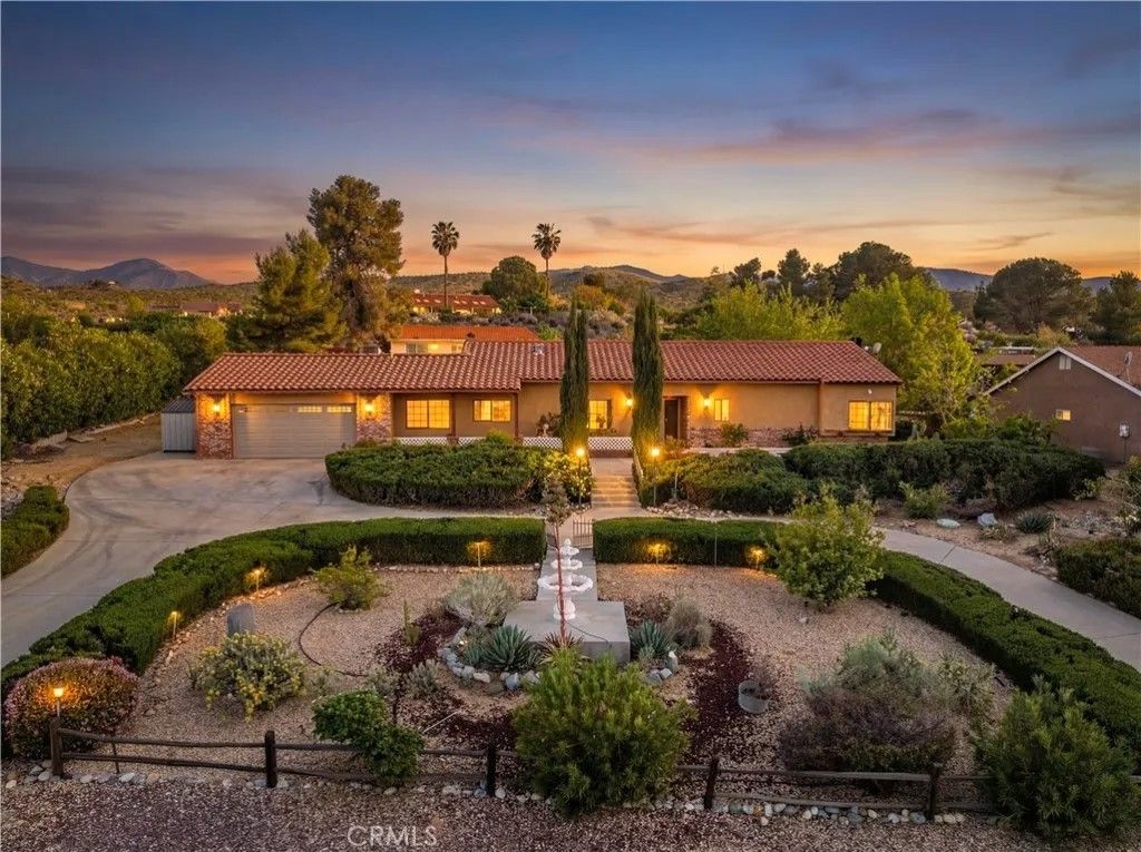 Photo of 31817 Saint Anne Drive, Llano, CA 93544 (MLS # SR26070896)