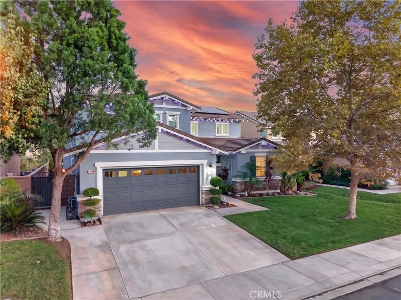 27098 Tube Rose Street