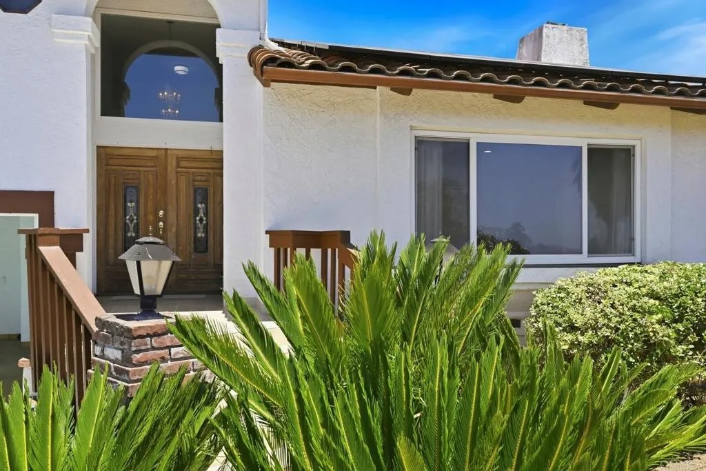 2802 Sunkist Drive