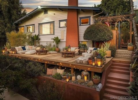 Photo of 801 27Th St, San Diego, CA 92102 (MLS # 2600586)