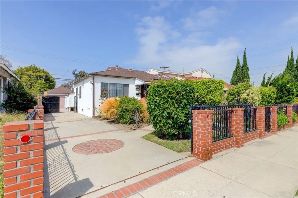 Photo of 4109 Lyceum, Los Angeles, CA 90066 (MLS # SB26017920)