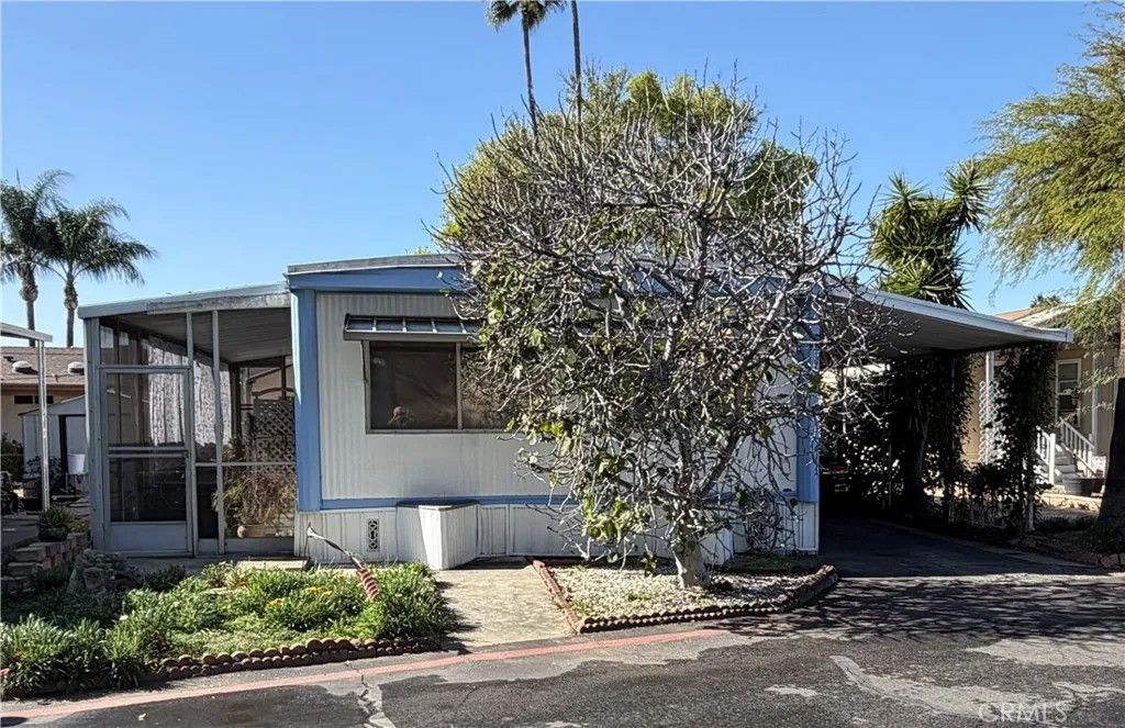 Photo of 3701 Fillmore St #64, Riverside, CA 92505 (MLS # IG26023390)