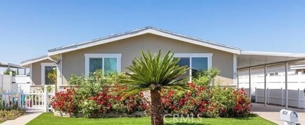 Photo of 38315 Via Taffia, Murrieta, CA 92563 (MLS # SW26004933)