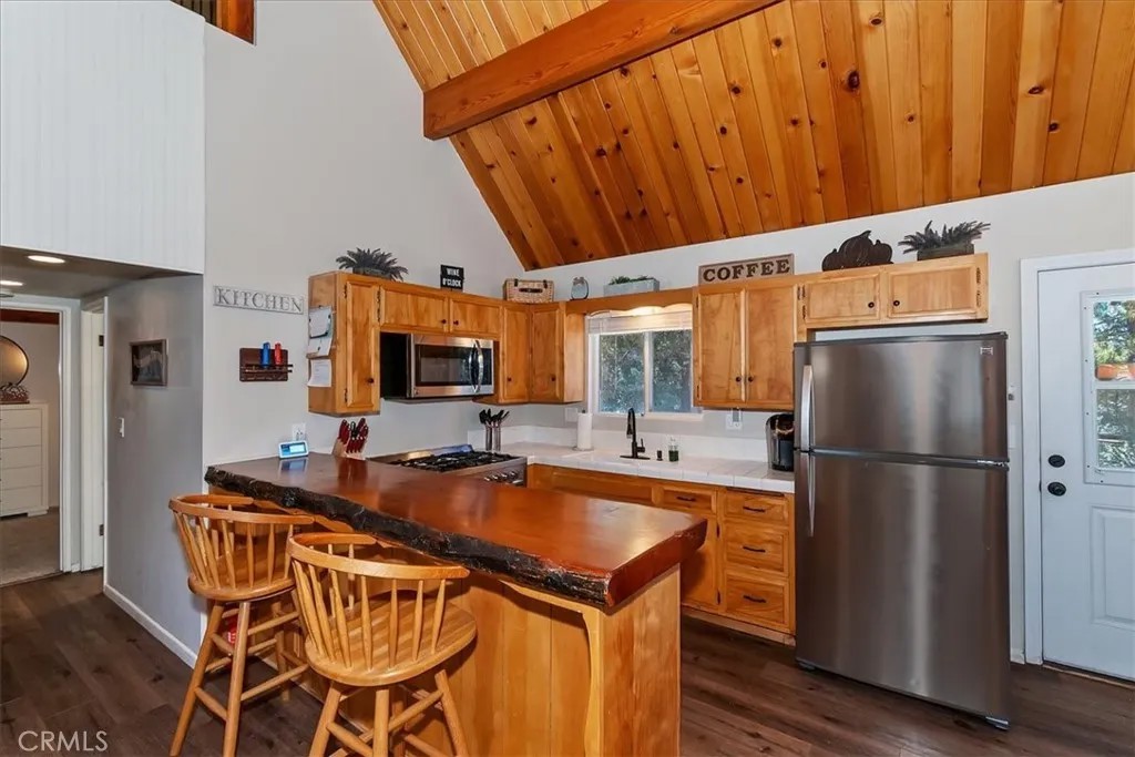 642 Villa Grove