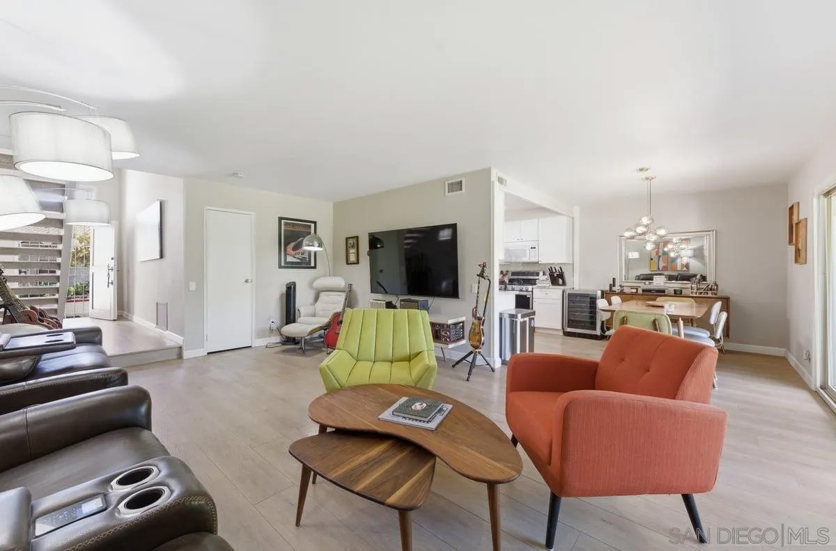 14670 Caminito Orense Este