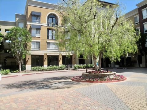 Photo of 24595 Town Center Drive #3105, Valencia, CA 91355 (MLS # SR26080788)