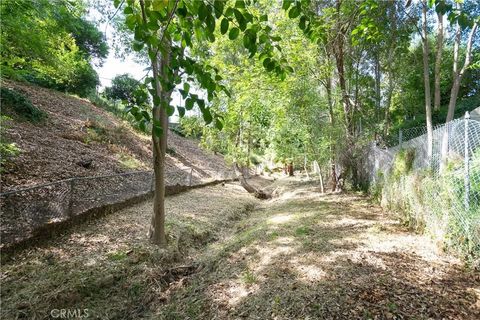 Tiny photo for 4851 Corbin Avenue, Tarzana, CA 91356 (MLS # SR25241505)